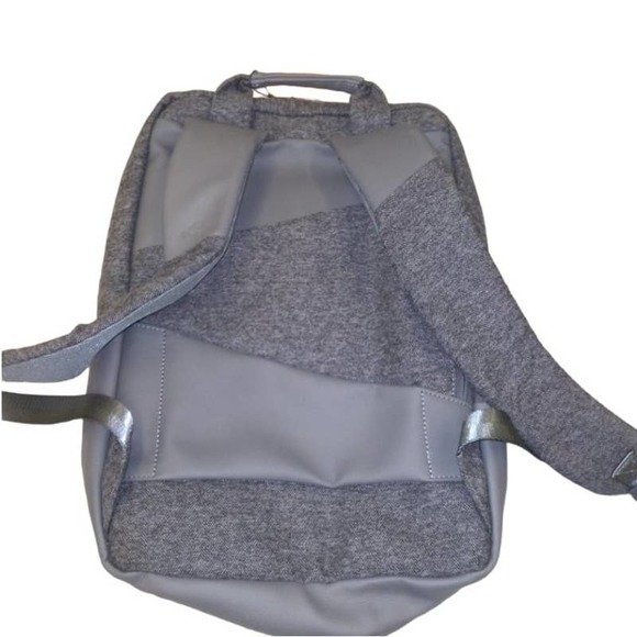 Rivacase MacBook Pro 15 In. and Ultrabook 15.6 In. Laptop Backpack, Gray #7960 - Picture 5 of 9